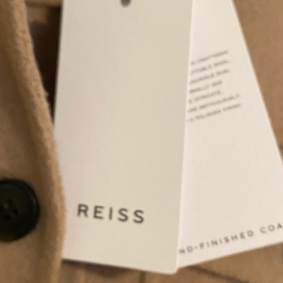 Reiss Leon Longline‎ Twin
Pocket Tan Overshirt - Picture 6 of 9